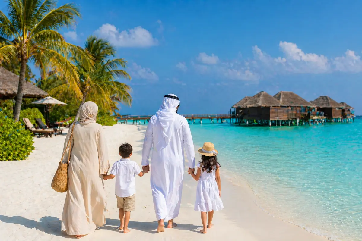 السياحة في المالديف للخليجيين 2026 — دليل SafraVIP الشامل